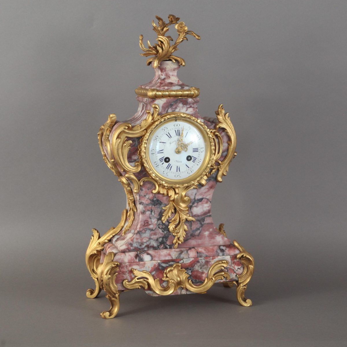 BOSSERT Henry, Horloge à poser en marbre Napoléon III, s.d.